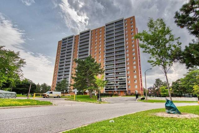 506 - 270 Palmdale Dr, Condo with 3 bedrooms, 2 bathrooms and 1 parking in Toronto ON | Image 1
