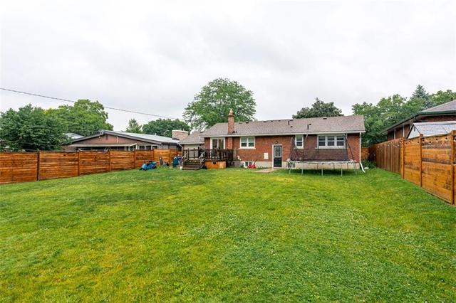28 West Hampton Rd, House detached with 4 bedrooms, 2 bathrooms and 3 parking in St. Catharines ON | Image 42
