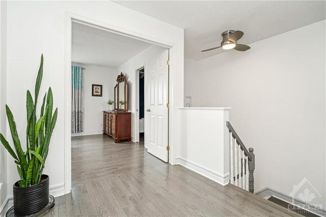 1778 Jersey Street, Townhouse with 3 bedrooms, 2 bathrooms and 3 parking in Ottawa ON | Image 12