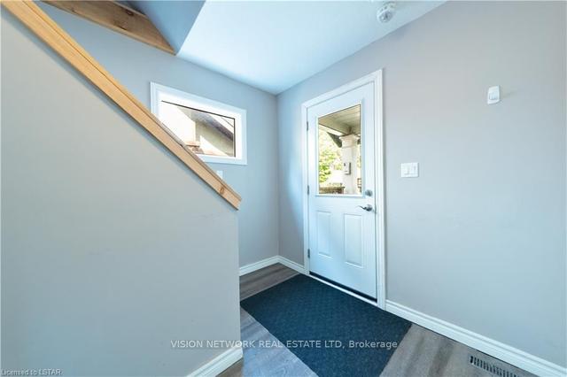 291 Steele St, House detached with 4 bedrooms, 1 bathrooms and 4 parking in London ON | Image 13