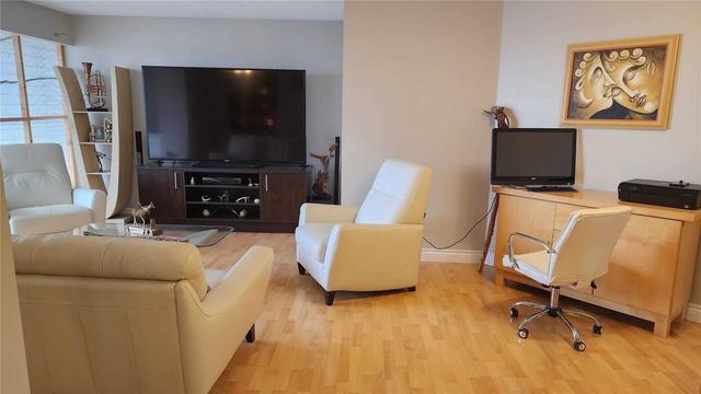 811 - 61 Markbrook Lane, Condo with 1 bedrooms, 2 bathrooms and 1 parking in Toronto ON | Image 20