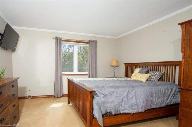 63 Crawford St, House detached with 4 bedrooms, 2 bathrooms and 4 parking in Stratford ON | Image 8