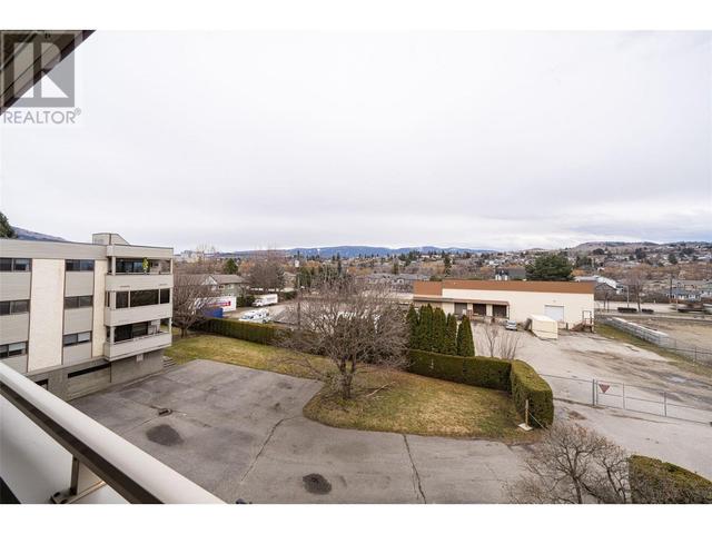3608 - 27 Avenue Unit# 210, Condo with 2 bedrooms, 1 bathrooms and 1 parking in Vernon BC | Image 65