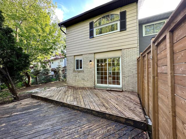 67 Hammond Rd, House semidetached with 3 bedrooms, 2 bathrooms and 4 parking in Mississauga ON | Image 11