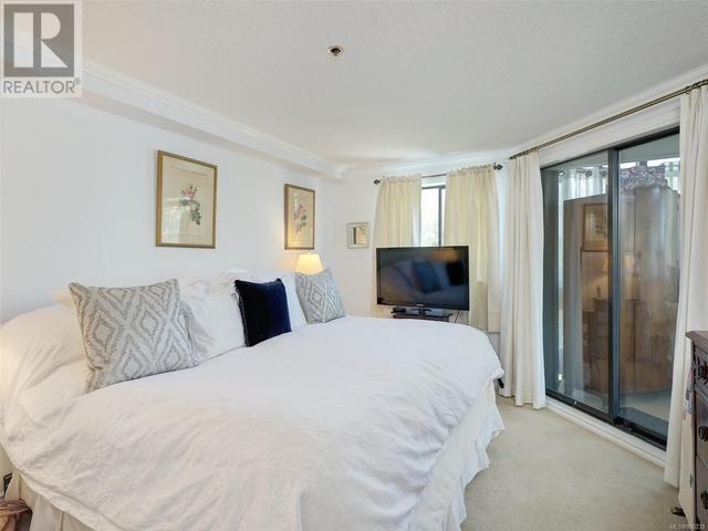 214 - 1560 Hillside Ave, Condo with 2 bedrooms, 2 bathrooms and 1 parking in Victoria BC | Image 10