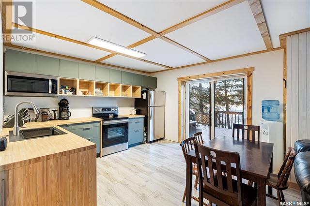 206 Shell Lake Cres, House detached with 2 bedrooms, 1 bathrooms and null parking in Echo Bay SK | Image 6