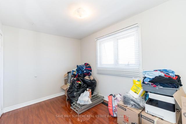 29 Town House Cres N, Townhouse with 3 bedrooms, 2 bathrooms and 1 parking in Brampton ON | Image 30