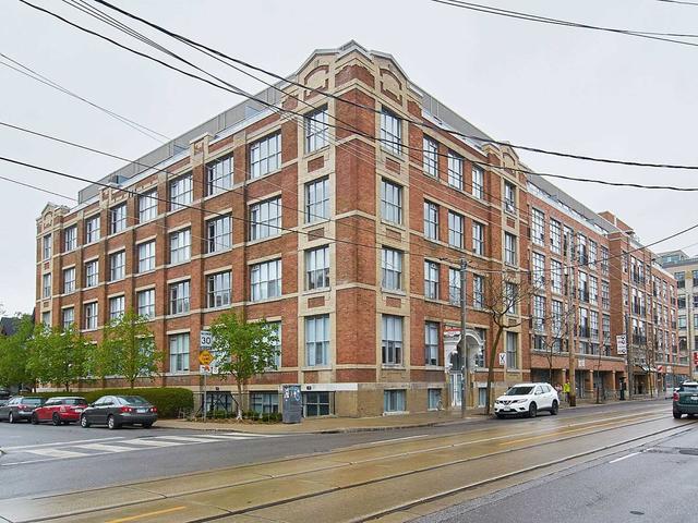 ph13 - 955 Queen St W, Condo with 2 bedrooms, 2 bathrooms and 1 parking in Toronto ON | Image 1