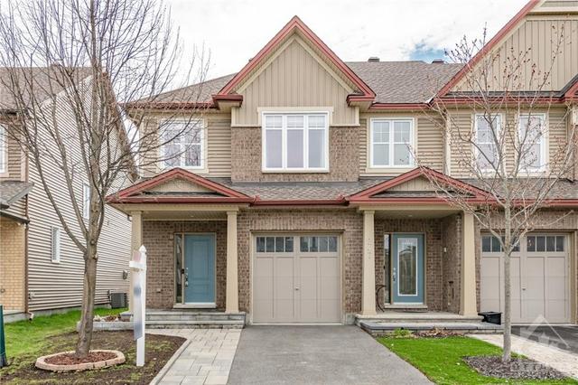 245 Via San Marino St, Townhouse with 3 bedrooms, 3 bathrooms and 2 parking in Ottawa ON | Image 1