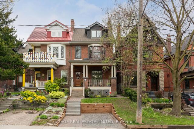55 Wilson Park Rd, House semidetached with 4 bedrooms, 3 bathrooms and 1 parking in Toronto ON | Image 33