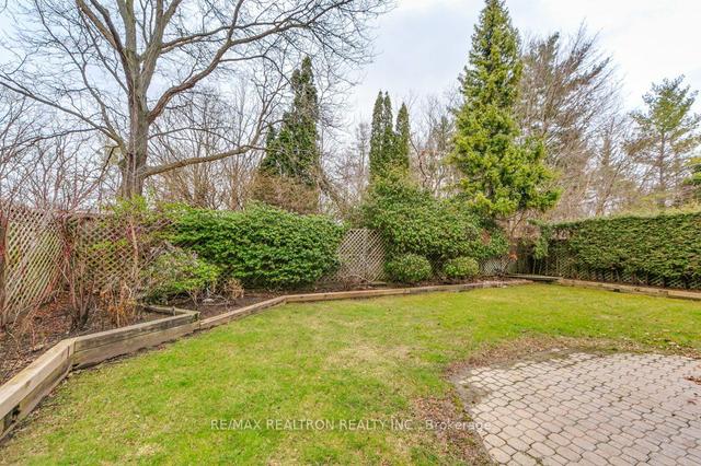 86 Garnier Ct, House detached with 5 bedrooms, 6 bathrooms and 5 parking in Toronto ON | Image 22