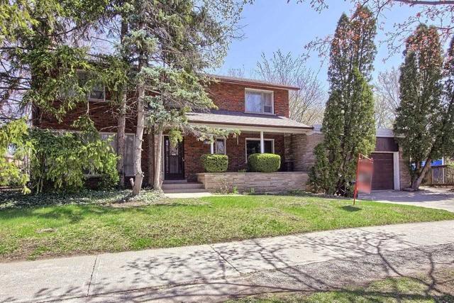 85 Wynn Rd, House detached with 5 bedrooms, 2 bathrooms and 5 parking in Toronto ON | Image 1