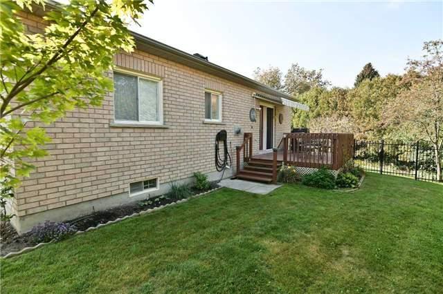 874 Wildflower Crt, House detached with 2 bedrooms, 4 bathrooms and 2 parking in Oshawa ON | Image 20