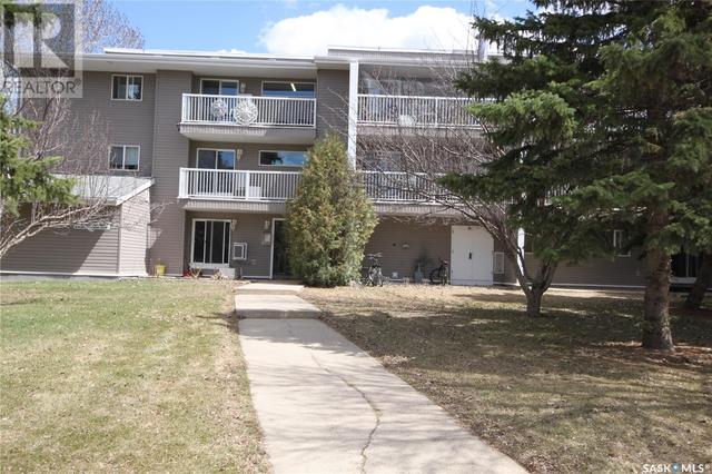 208 - 1832 Eaglesham Ave, Condo with 3 bedrooms, 1 bathrooms and null parking in Weyburn SK | Image 25