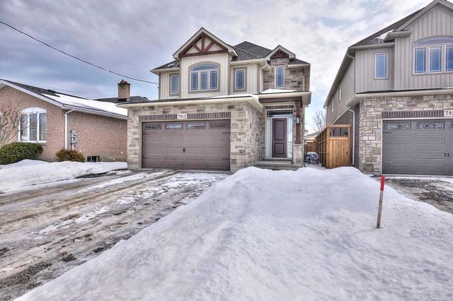 7912 Woodbine St, House detached with 4 bedrooms, 4 bathrooms and 4 parking in Niagara Falls ON | Image 1
