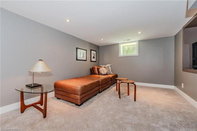 150 York St, House detached with 3 bedrooms, 1 bathrooms and 4 parking in Waterloo ON | Image 26