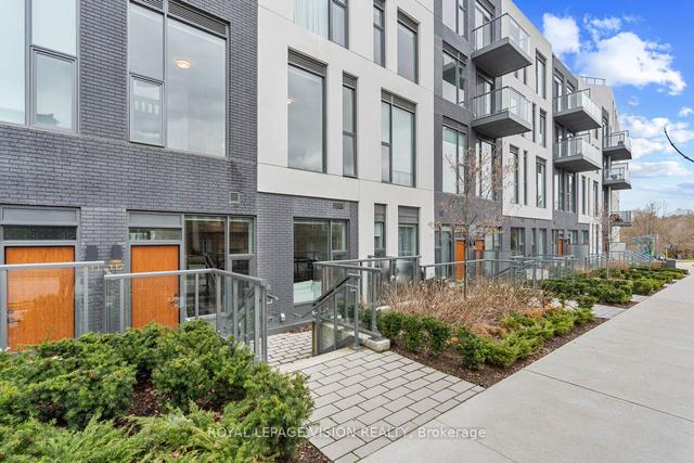 112 - 25 Adra Grado Way, Townhouse with 2 bedrooms, 3 bathrooms and 2 parking in Toronto ON | Image 1