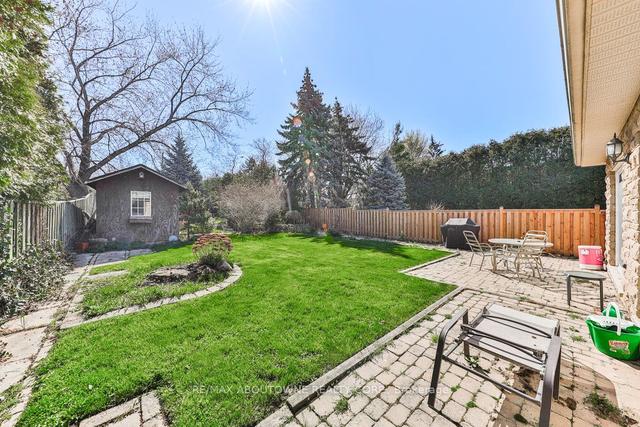 3210 Victoria St, House detached with 2 bedrooms, 4 bathrooms and 4 parking in Oakville ON | Image 26