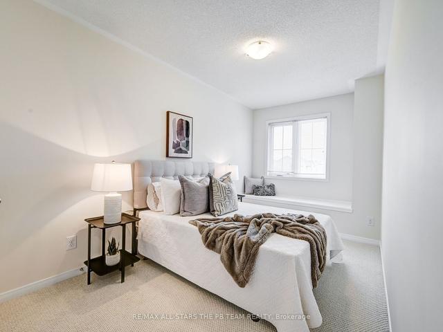 18 Soccavo Cres, Townhouse with 4 bedrooms, 4 bathrooms and 3 parking in Brampton ON | Image 14