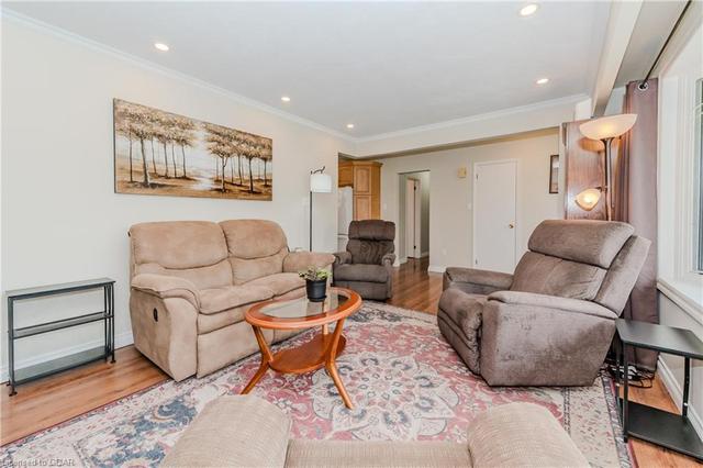 44 Ridgeway Ave, House detached with 4 bedrooms, 2 bathrooms and 7 parking in Guelph ON | Image 43