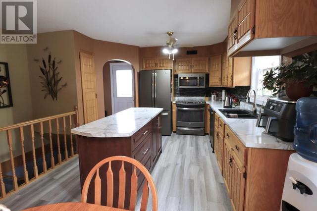 1 Tudor St, House detached with 4 bedrooms, 2 bathrooms and null parking in Corner Brook NL | Image 11