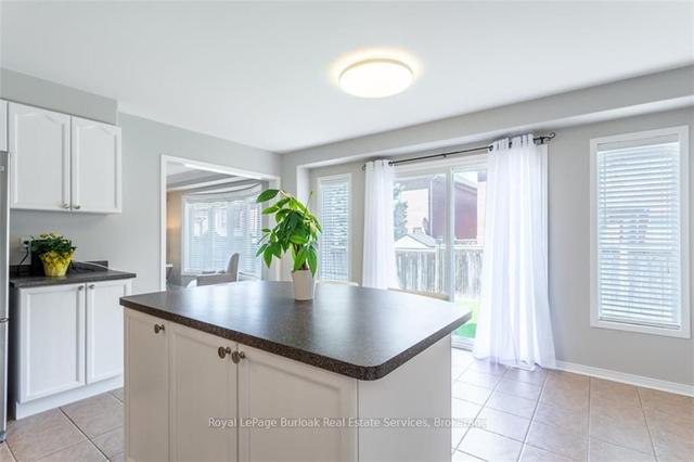 5269 Nova Cres, House detached with 4 bedrooms, 3 bathrooms and 4 parking in Burlington ON | Image 29