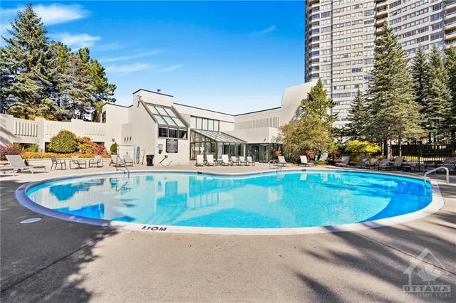 1406 - 1480 Riverside Dr, Condo with 3 bedrooms, 2 bathrooms and 1 parking in Ottawa ON | Image 30