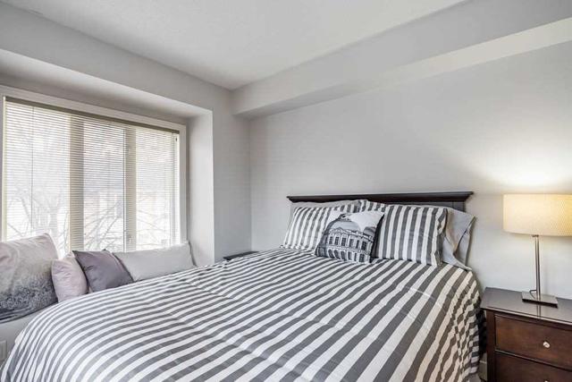 TH70 - 208 Niagara St, Townhouse with 3 bedrooms, 2 bathrooms and 1 parking in Toronto ON | Image 18