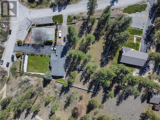 3808 Forsyth Dr, House detached with 6 bedrooms, 4 bathrooms and 2 parking in Okanagan Similkameen F BC | Image 56