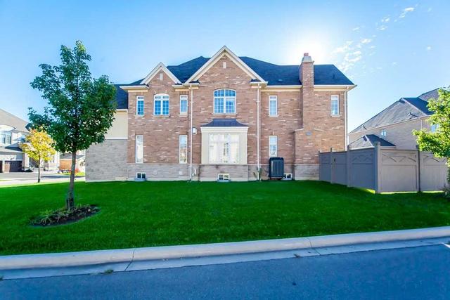 28 Astrantia Way, House detached with 5 bedrooms, 5 bathrooms and 10 parking in Brampton ON | Image 12