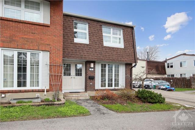 257 - 3310 Southgate Rd, Townhouse with 4 bedrooms, 2 bathrooms and 1 parking in Ottawa ON | Image 1
