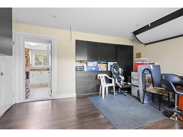 3245 Jervis Cres, House detached with 5 bedrooms, 3 bathrooms and 6 parking in Abbotsford BC | Image 10