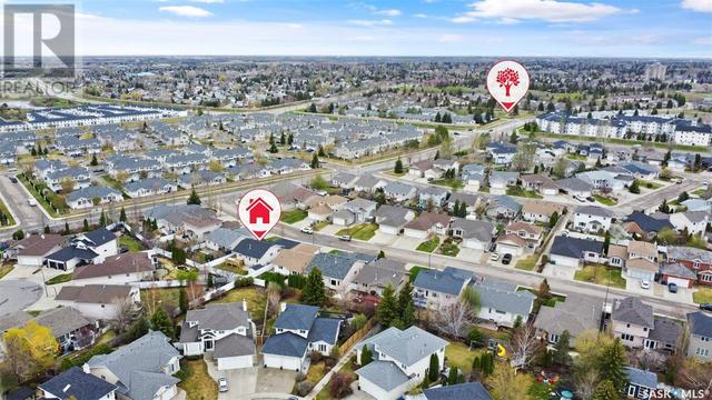 119 Blackburn Cres, House detached with 5 bedrooms, 3 bathrooms and null parking in Saskatoon SK | Image 3