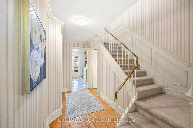 20 - 2020 South Millway, Townhouse with 3 bedrooms, 3 bathrooms and 2 parking in Mississauga ON | Image 4