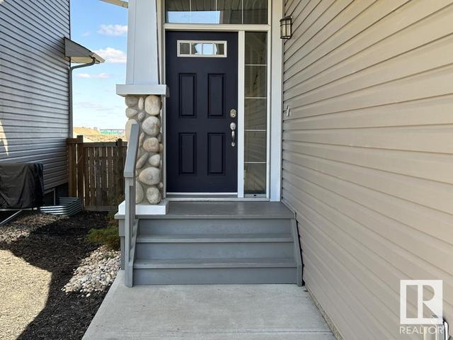 3037 Carpenter Ld Sw, House detached with 3 bedrooms, 2 bathrooms and 4 parking in Edmonton AB | Image 3