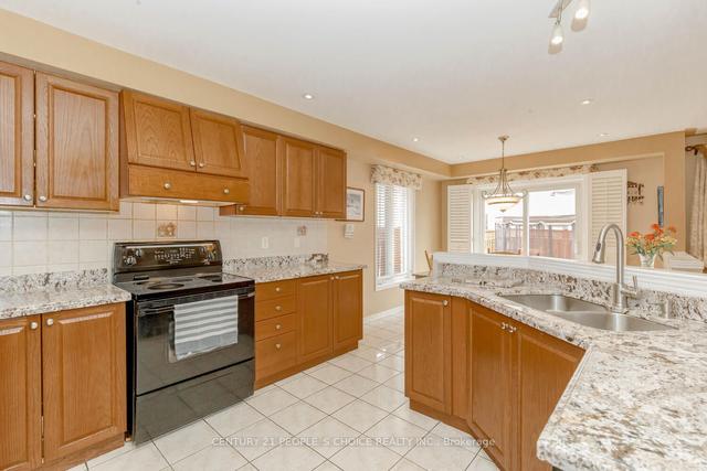 7 Citronella Ln, House detached with 4 bedrooms, 5 bathrooms and 6 parking in Brampton ON | Image 4
