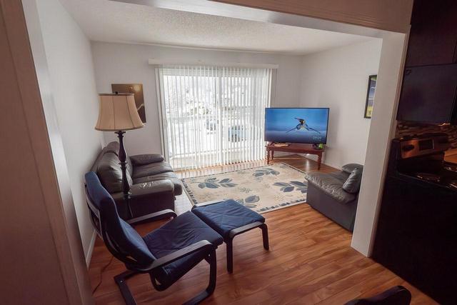 203 - 880 Wordsworth Avenue, Condo with 2 bedrooms, 1 bathrooms and 1 parking in Warfield BC | Image 18