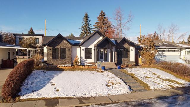 77 Malibou Rd Sw, House detached with 4 bedrooms, 3 bathrooms and 3 parking in Calgary AB | Image 44