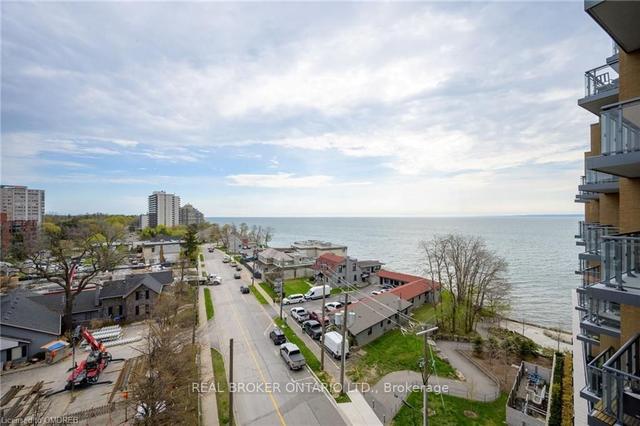 604 - 2060 Lakeshore Rd, Condo with 2 bedrooms, 2 bathrooms and 2 parking in Burlington ON | Image 9