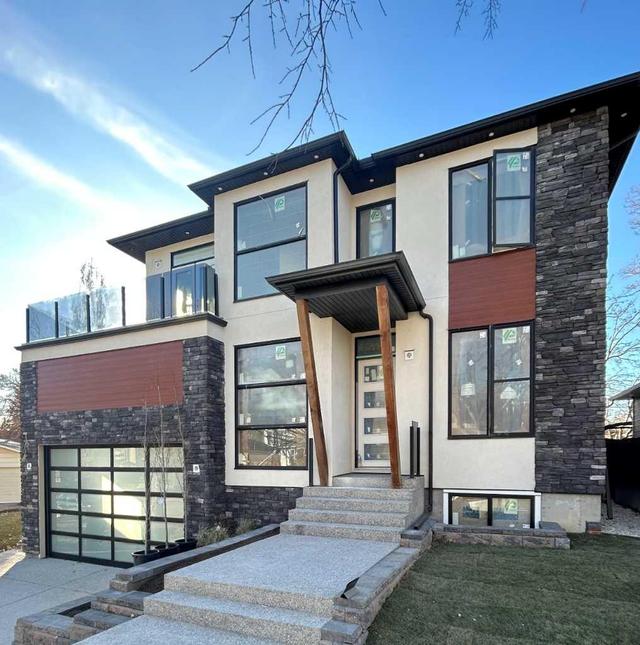 2227 Sumac Road Nw, House detached with 4 bedrooms, 4 bathrooms and 4 parking in Calgary AB | Image 1