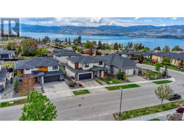 280 Quilchena Dr, House detached with 6 bedrooms, 3 bathrooms and 3 parking in Kelowna BC | Image 76