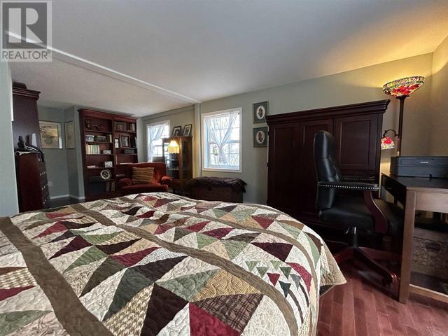402c Reef Point Rd, House detached with 2 bedrooms, 2 bathrooms and null parking in Rainy River, Unorganized ON | Image 27
