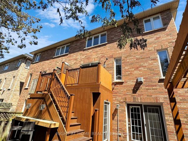 34 Preakness Dr, House semidetached with 4 bedrooms, 4 bathrooms and 4 parking in Toronto ON | Image 21
