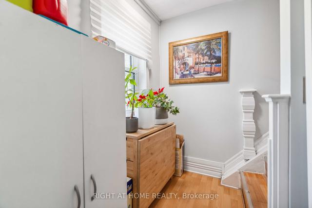 67 Graham Ave N, House detached with 3 bedrooms, 2 bathrooms and 1 parking in Hamilton ON | Image 9
