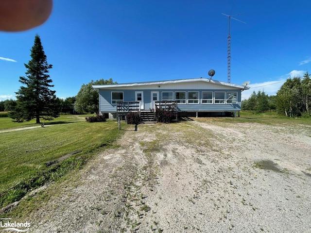 2855 64 Highway, Home with 6 bedrooms, 3 bathrooms and 10 parking in French River ON | Image 46