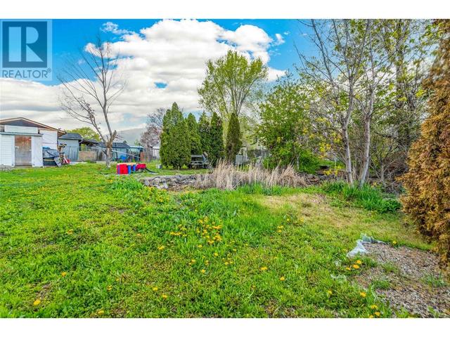 1560 Ponderosa Rd, House detached with 7 bedrooms, 3 bathrooms and 5 parking in West Kelowna BC | Image 30