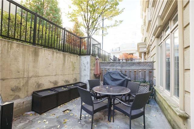 TH25 - 70 Carr St, Townhouse with 2 bedrooms, 1 bathrooms and 1 parking in Toronto ON | Image 3