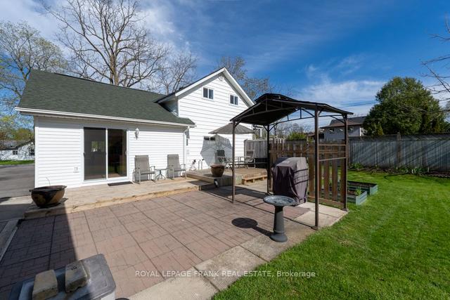 95 Adelaide St N, House detached with 3 bedrooms, 2 bathrooms and 10 parking in Kawartha Lakes ON | Image 28