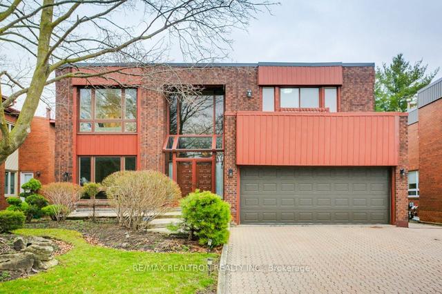 86 Garnier Ct, House detached with 5 bedrooms, 6 bathrooms and 5 parking in Toronto ON | Image 1