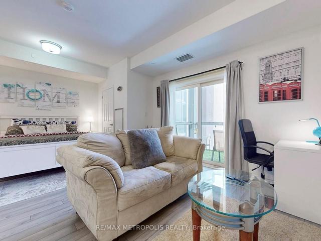 401 - 200 Lagerfeld Dr, Condo with 0 bedrooms, 1 bathrooms and 0 parking in Brampton ON | Image 4